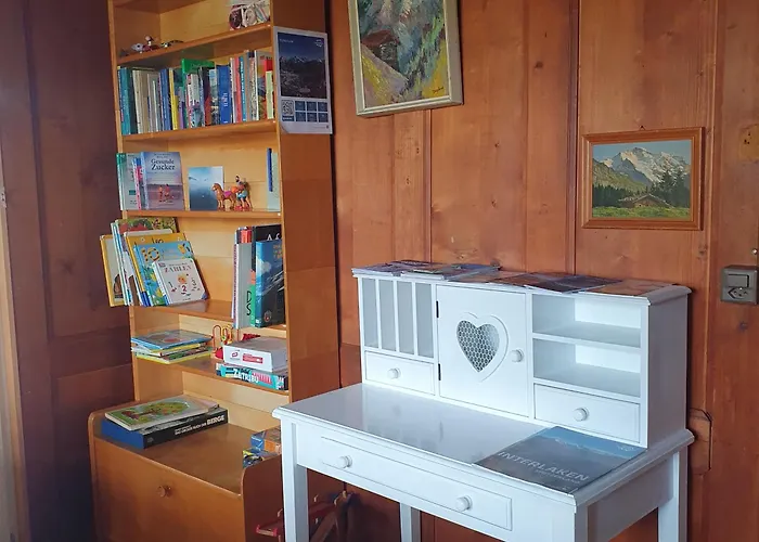 Traditional Swiss-flat דירה אינטרלאקן