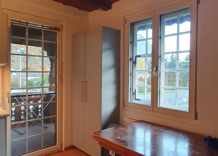 Traditional Swiss-flat דירה *