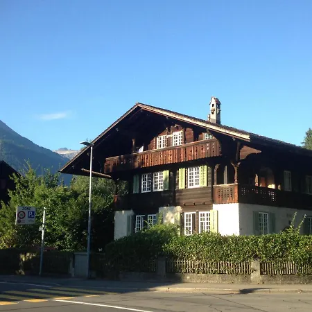 Traditional Swiss-flat Διαμέρισμα